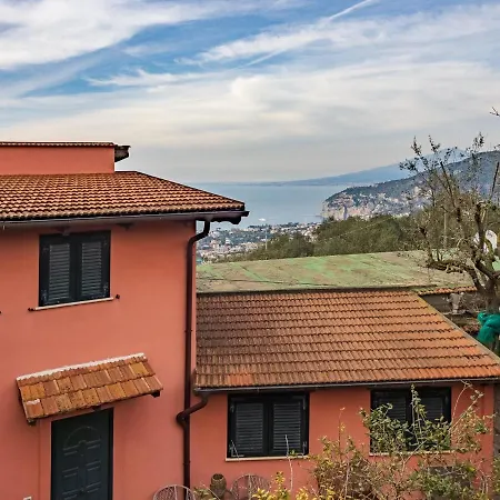 Ruggiero - Between Sorrento And Positano Colli di Fontanelle